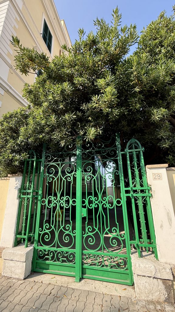 Romantic getaway apartment near Rome cruise port
